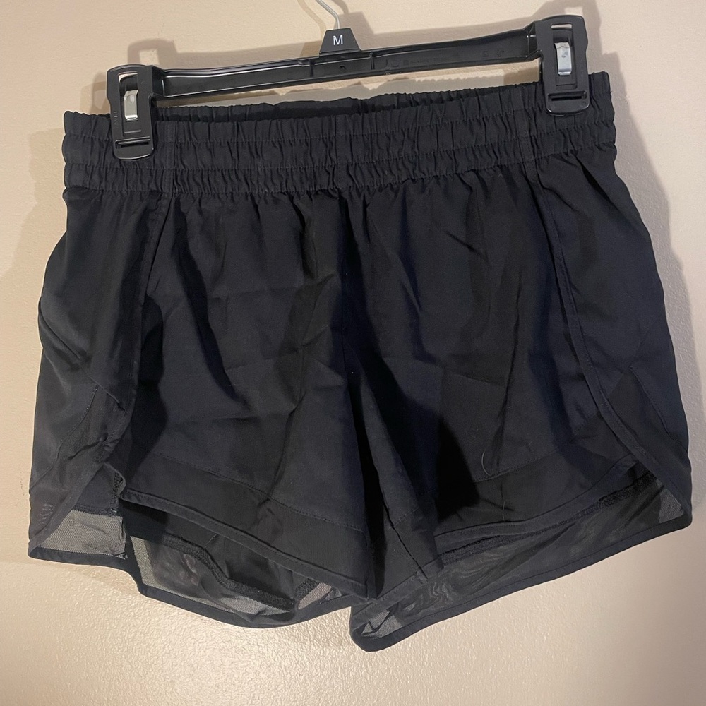 Athleta Mesh Racer Run Short 4” - Picture 2 of 5